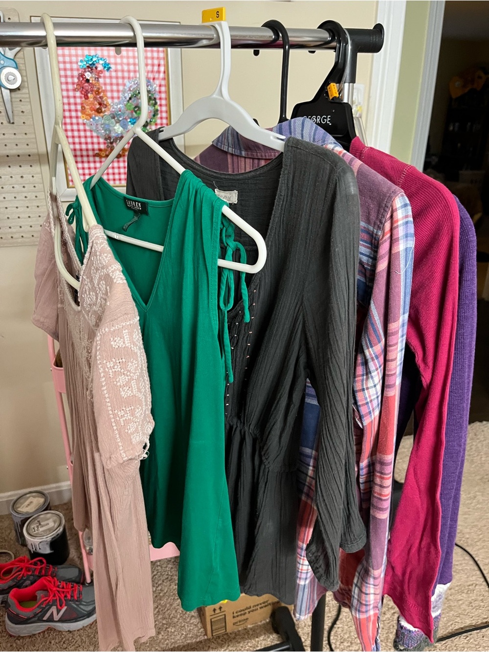 Women’s mixed lot/ bundle of 6 tops xs